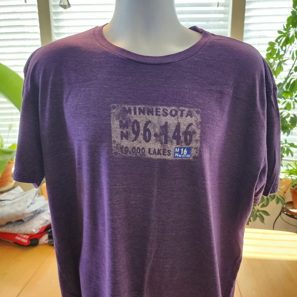 Mens Hammermade Prince license plate t-shirt, sz XL